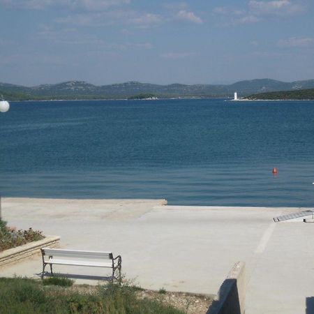 Apartmani Lukin Betina  Exterior photo