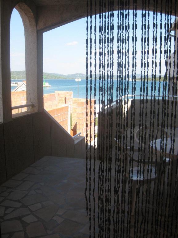 Apartmani Lukin Betina  Exterior photo